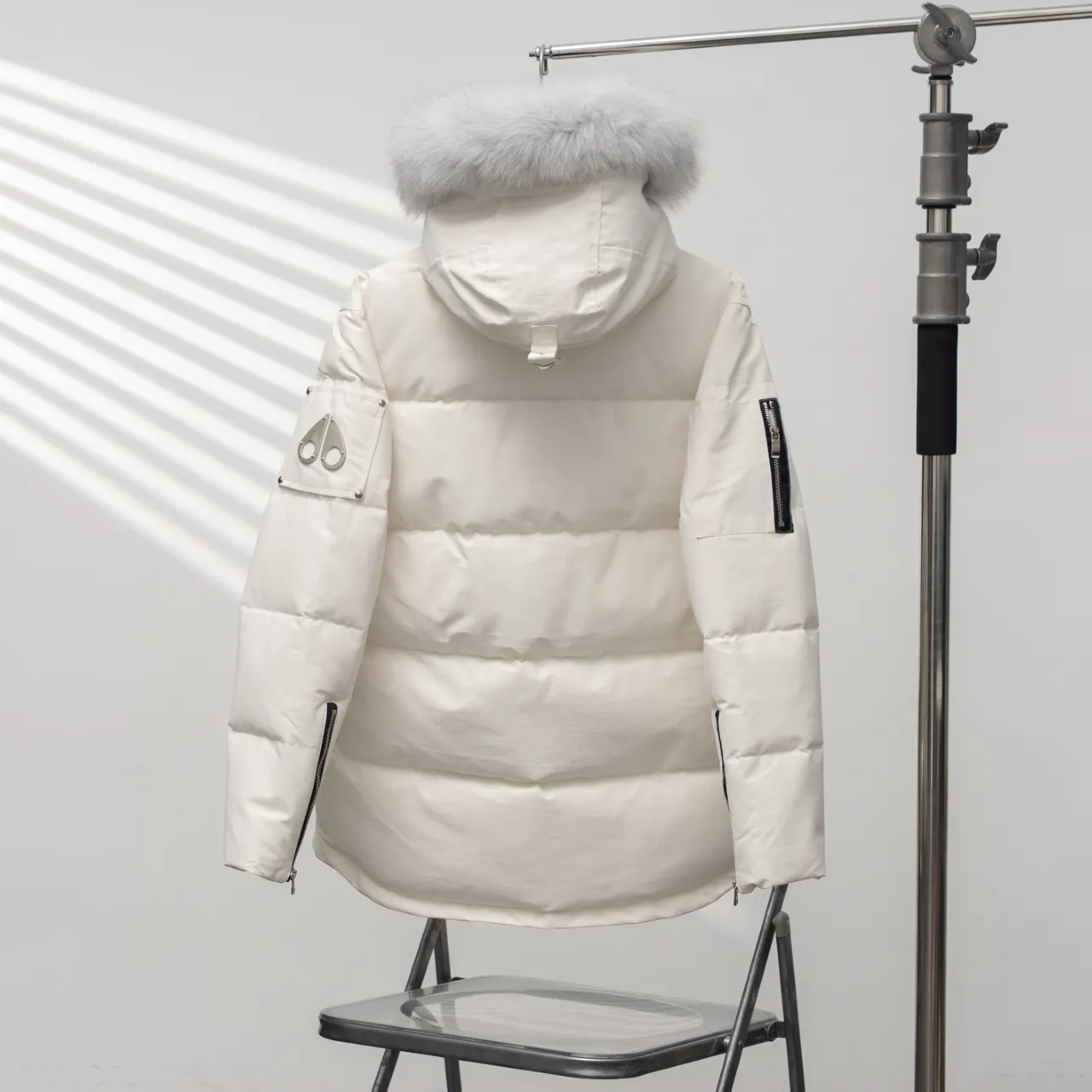 MOOSE KNUCKLES 06 ： White Size：S-XXL